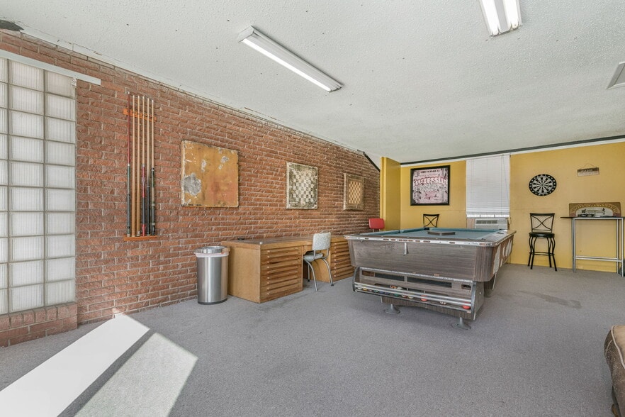 More Photos Of Falcon Motel, Stinnett Hotel For Sale