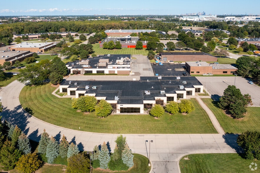 More Photos Of 15301 Mercantile Dr, Dearborn Research And Development For Lease