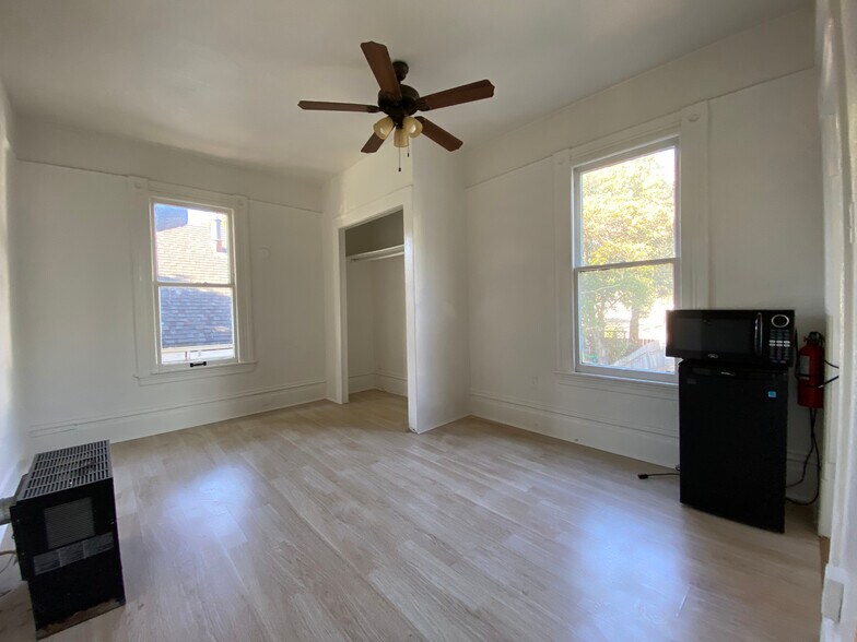 More Photos Of 630 York, Vallejo Apartments For Sale