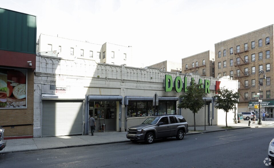 Primary Photo Of 761-773 Lydig Ave, Bronx Storefront For Lease
