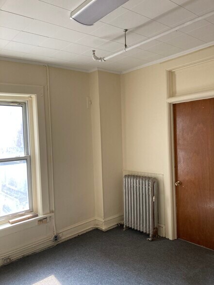More Photos Of 102 East State Street, Ithaca Loft Creative Space For Lease