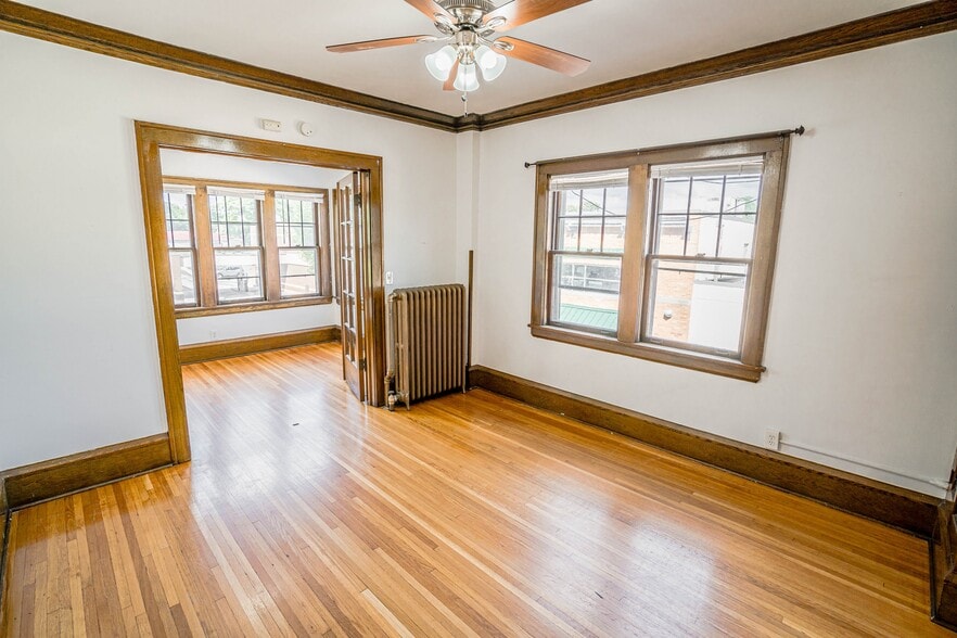 More Photos Of 990 Grand Ave, Saint Paul Apartments For Sale