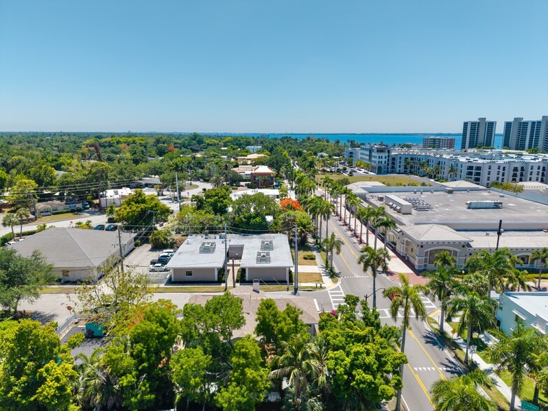 More Photos Of 2135 Mcgregor Blvd, Fort Myers Hospitality For Sale
