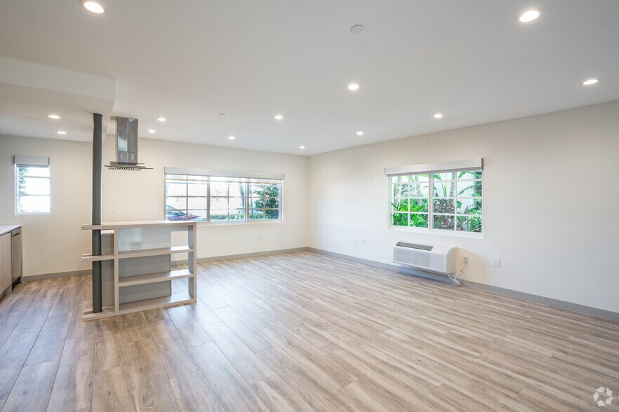 More Photos Of 8035-8045 Abbott Ave, Miami Beach Apartments For Sale