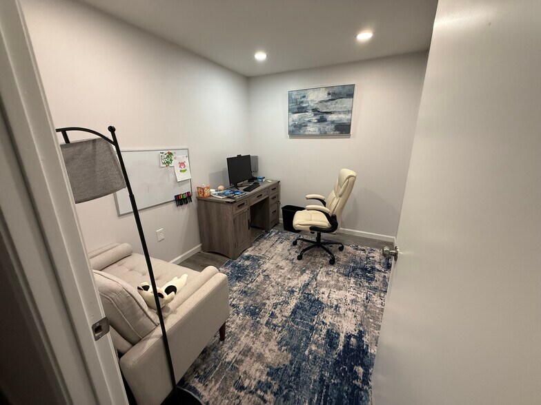 More Photos Of 855 E Brown Rd, Mesa Medical For Sale