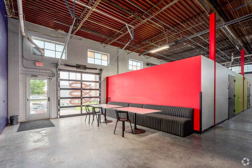 More Photos Of 20 W 14th Ave, North Kansas City Coworking Space