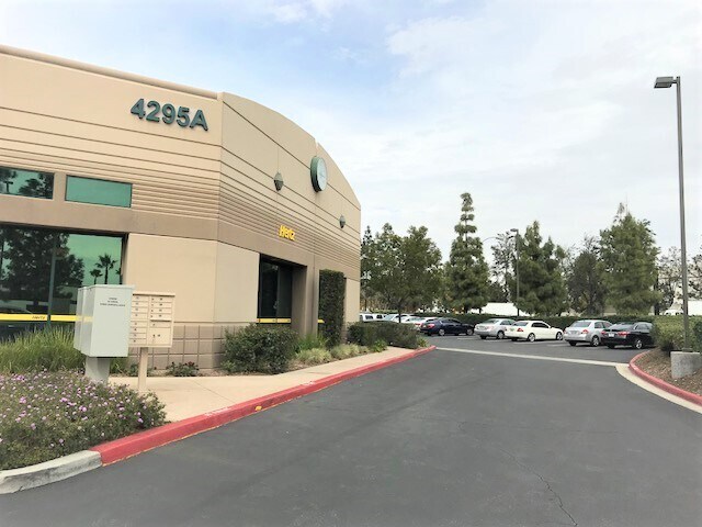 More Photos Of 4295 Jurupa St, Ontario Flex For Lease