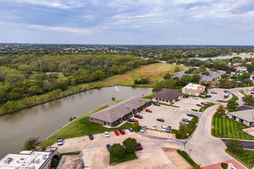 More Photos Of 429 S 119th St W, Wichita Office For Sale