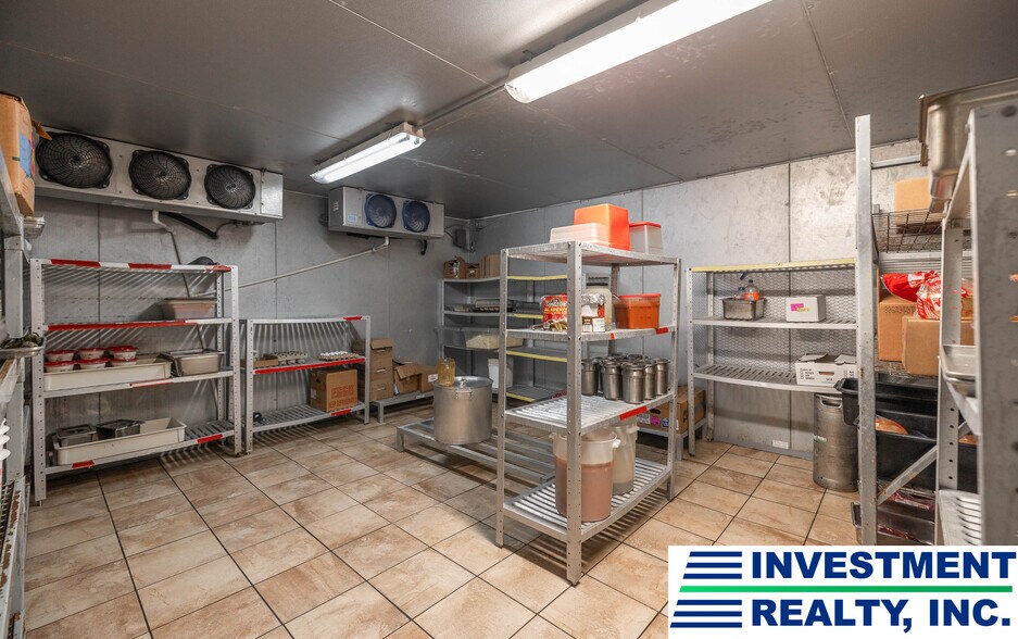 More Photos Of 121 Howard Johnson, Rolla Restaurant For Sale