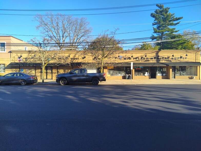 Primary Photo Of 2087-2095 Wantagh Ave, Wantagh Storefront For Lease