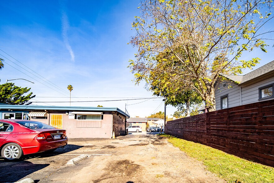 More Photos Of 236 Ocean St, Santa Cruz Office For Sale
