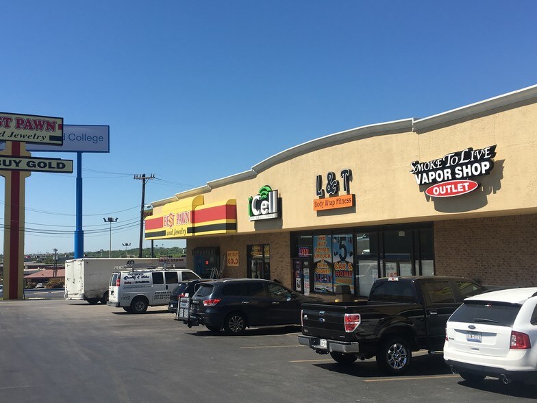 More Photos Of 6407-6413 NW Loop 410, San Antonio Unknown For Lease