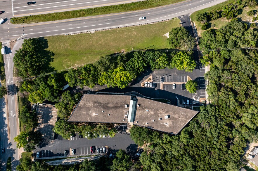 More Photos Of 8834 N Capital of Texas Hwy, Austin Office For Lease