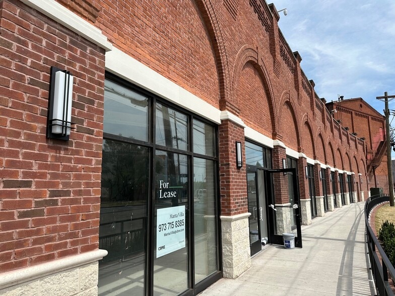 More Photos Of 90 Dayton Ave, Passaic Warehouse For Lease