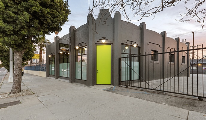 Primary Photo Of 5260-5262 Pico Blvd, Los Angeles Coworking Space