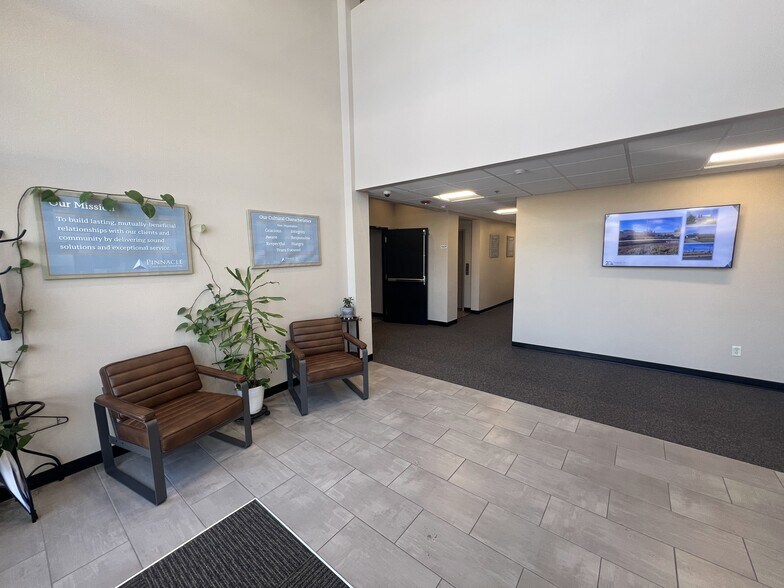 More Photos Of 550 W Eisenhower Blvd, Loveland Office For Lease