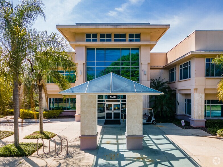 More Photos Of 6021 142nd Ave, Clearwater Office For Lease