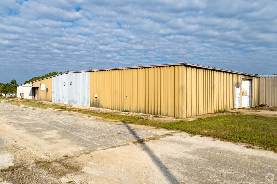 More Photos Of 25389 Blakely Rd, Arlington Industrial For Sale