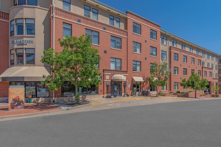 More Photos Of 1027 Washington Ave, Golden Apartments For Lease