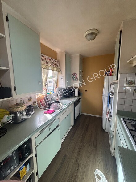 More Photos Of 3420 W Danbrook Ave, Anaheim Apartments For Sale