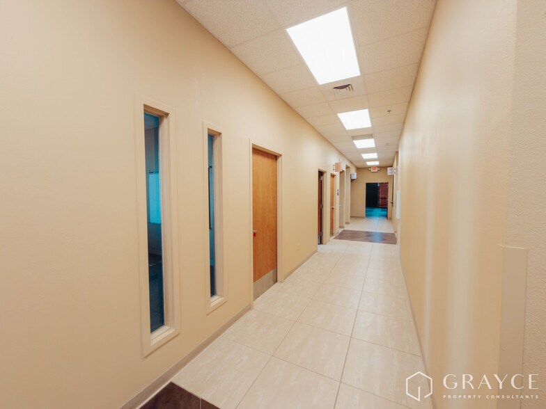 More Photos Of 4301 N Mesa St, El Paso Medical For Lease