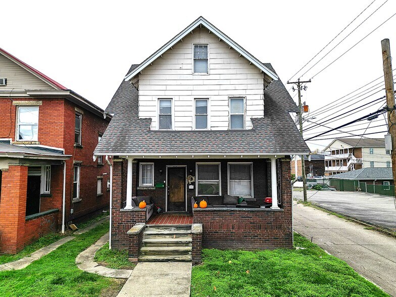 More Photos Of , Huntington Multifamily For Sale