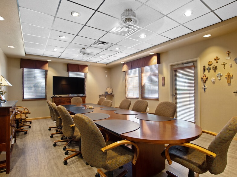 More Photos Of 1201 E Thomas Rd, Phoenix Office For Sale