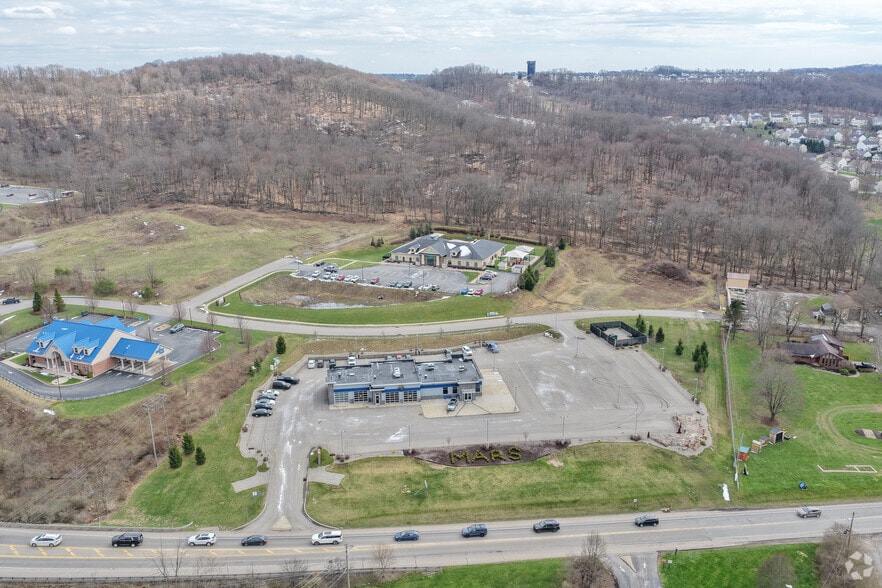 More Photos Of 215 Scharberry Ln, Mars Auto Dealership For Sale