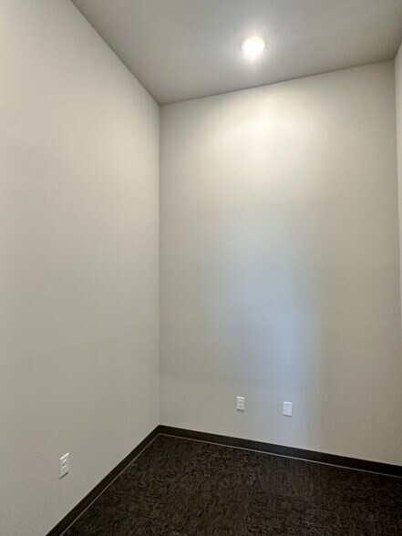 More Photos Of , Plano Office For Sale