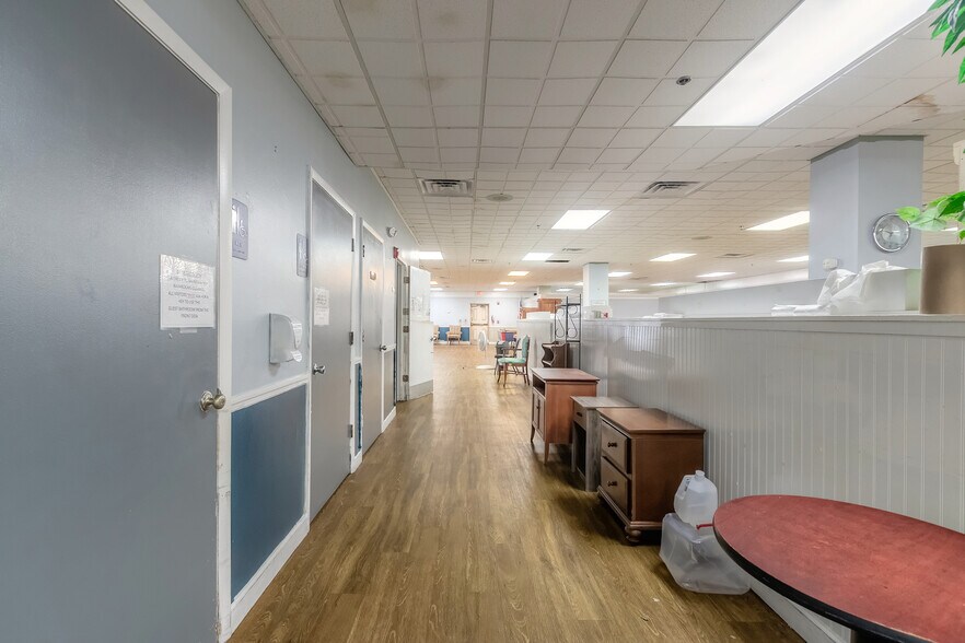 More Photos Of 1050 Ocean Shore Blvd, Ormond Beach Apartments For Sale