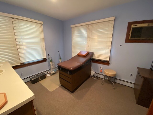 More Photos Of 117 E. Laurel Rd, Stratford Medical For Lease