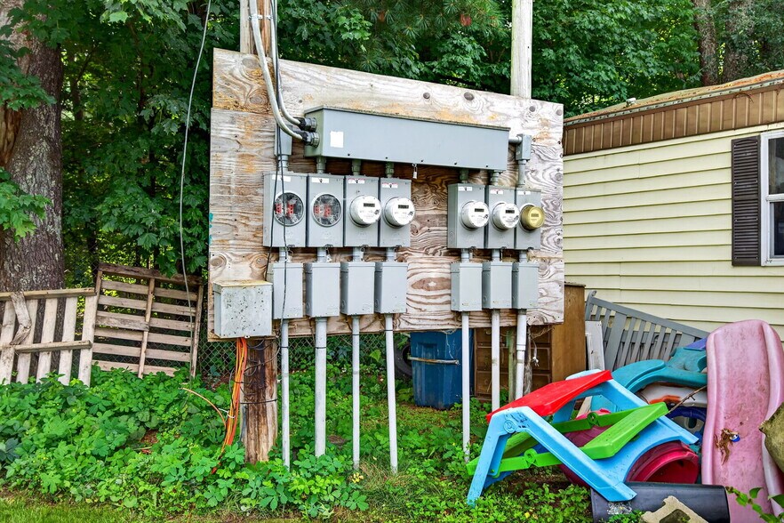 More Photos Of 156 Plains Rd, Cambridge Manufactured Housing Mobile Home Park For Sale