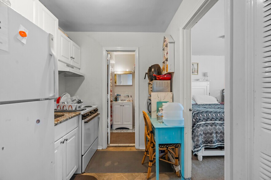 More Photos Of 3880 Main St, Bridgeport Multifamily For Sale