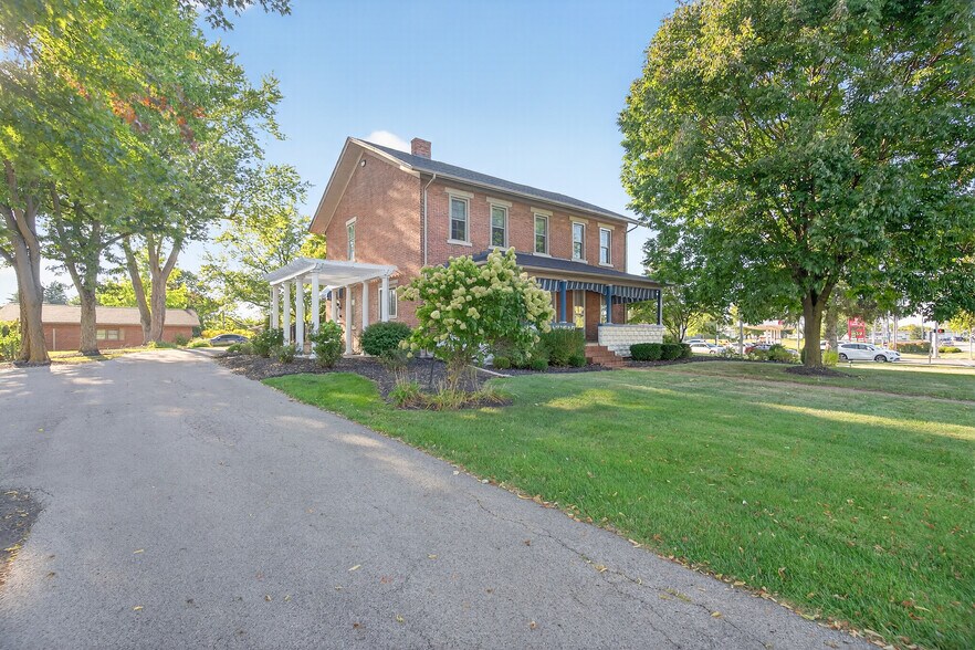 More Photos Of 1441 Saint Marys Ave, Sidney Office For Sale