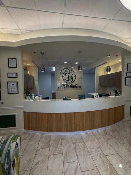More Photos Of 2950 W Horizon Ridge Pky, Henderson Office For Sale