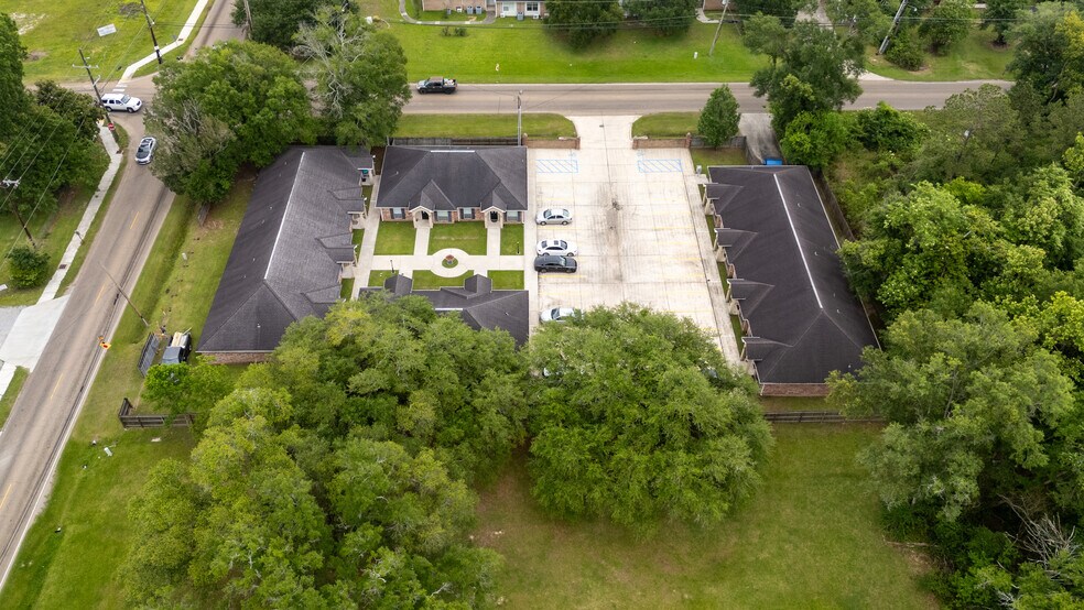 More Photos Of 1300 S Range Rd, Hammond Apartments For Sale