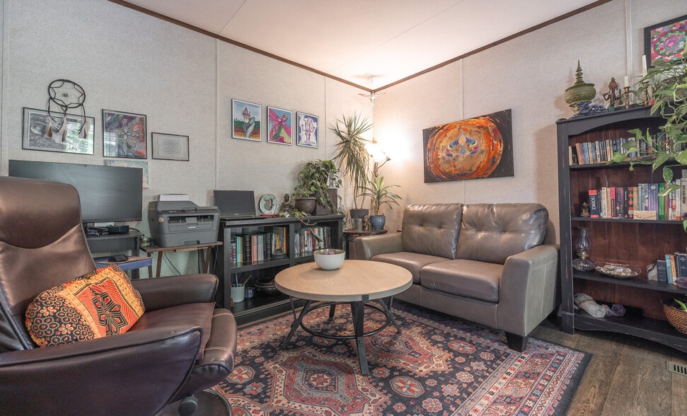 More Photos Of 11726 Highway K, Jadwin Hotel For Sale