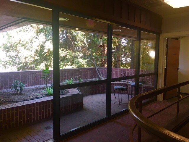 More Photos Of 2555 3rd St, Sacramento Office For Lease