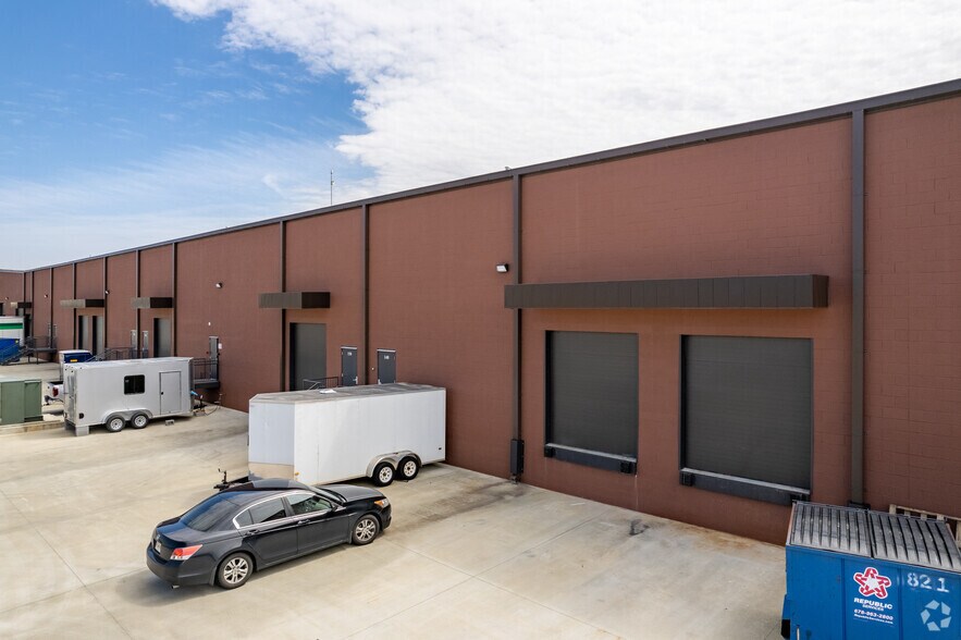 More Photos Of 4042 Enterprise Way, Flowery Branch Warehouse For Lease