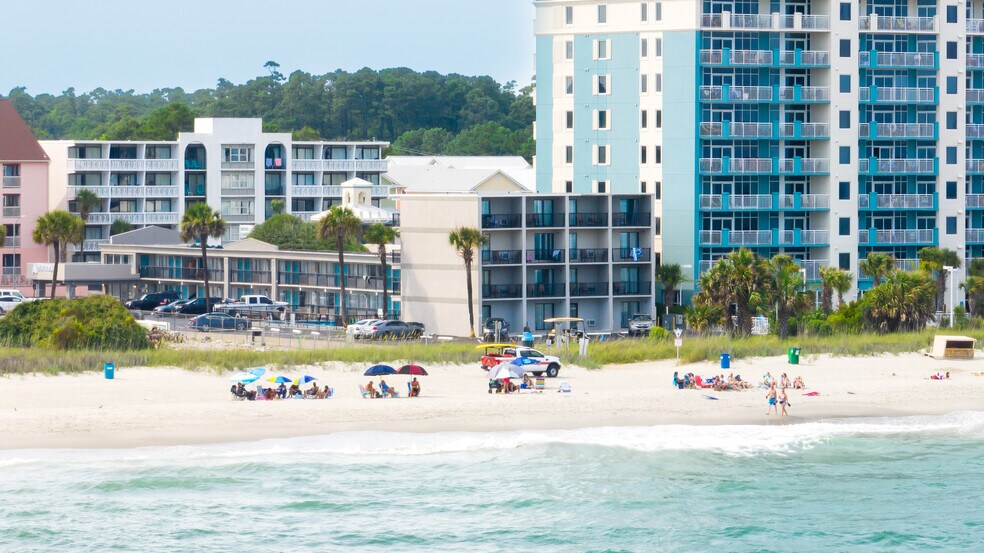 More Photos Of 2711 S Ocean Blvd, Myrtle Beach Hotel For Sale