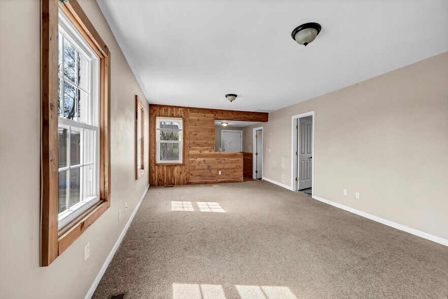 More Photos Of , Brookfield Unknown For Sale