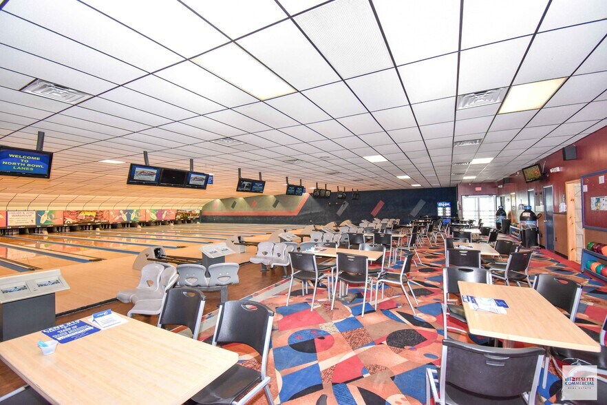 More Photos Of 28 N Bowl Ln, Plattsburgh Sports And Entertainment For Sale