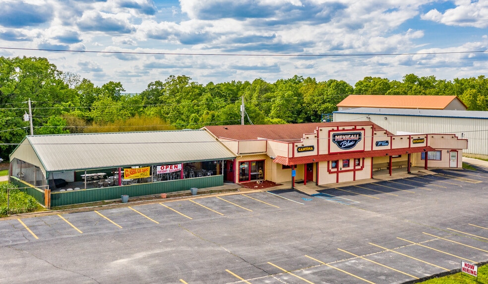 More Photos Of 6605 Hwy 54, Osage Beach Restaurant For Sale