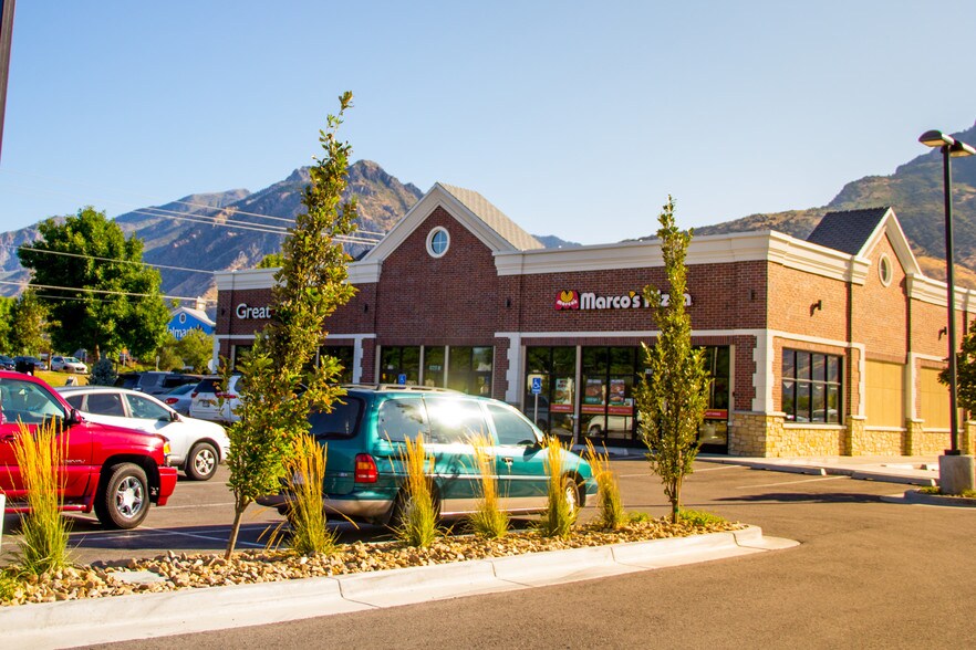 More Photos Of 4723 W Cedar Hills Dr, Cedar Hills Freestanding For Lease