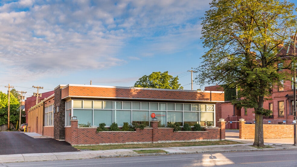 Primary Photo Of 516-520 Delaware Ave, Buffalo Medical For Lease