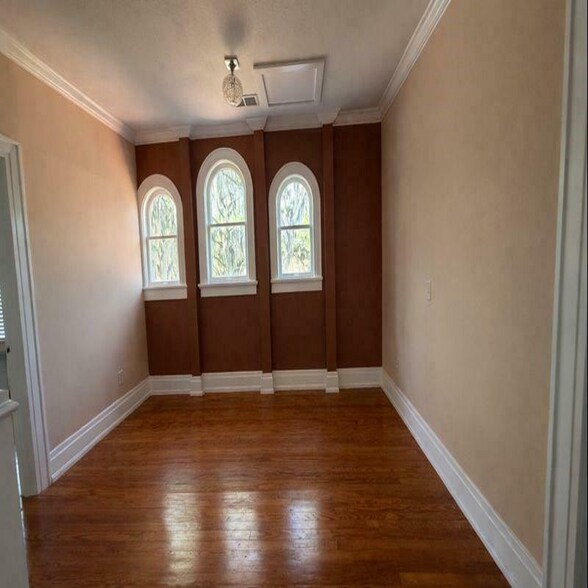 More Photos Of 725 W Central Ave, Winter Haven Office Residential For Lease