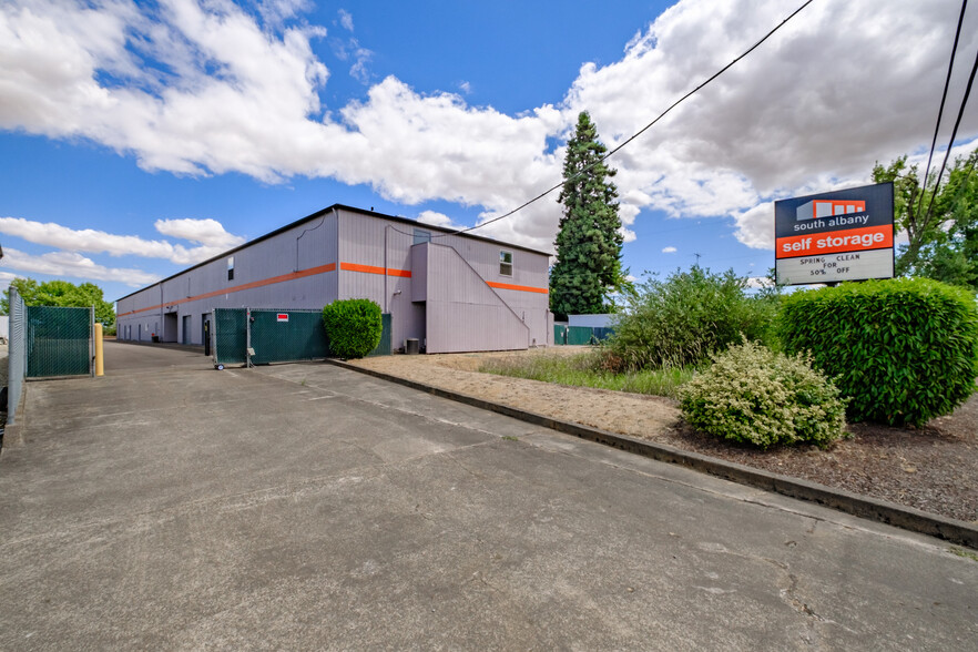 More Photos Of 33845 E 99 Hwy, Tangent Self Storage For Sale