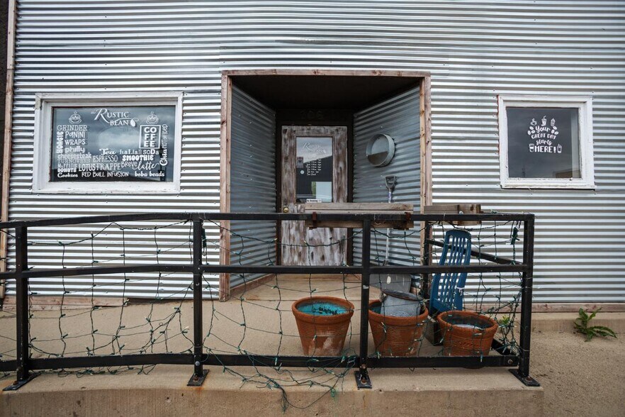 More Photos Of 206 Main St, Stanley Restaurant For Sale