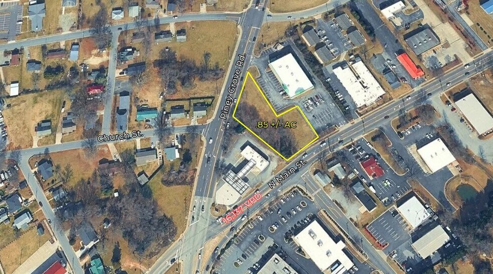 Primary Photo Of 405 N Main St, Kernersville Land For Lease