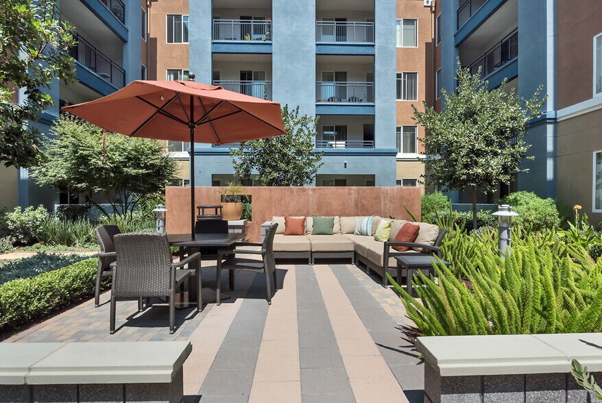 More Photos Of 1271 Lawrence Station Rd, Sunnyvale Apartments For Lease
